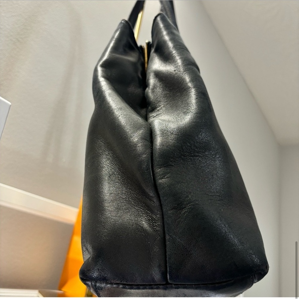 Chanel ✨Black ✨lambskin 💎Leather Tote Bag - Picture 5 of 8